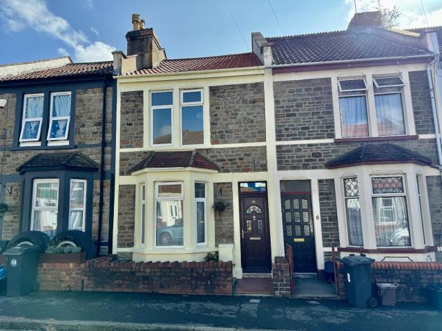 apartment for rent in Sloan Street, St George