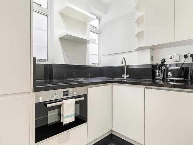 apartment for rent in Sloane Avenue, SW3