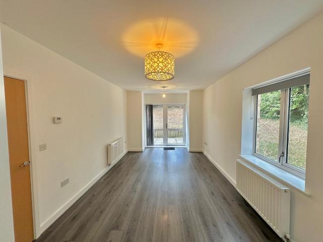 Apartment for rent in Sporton Court, EN2 8GZ