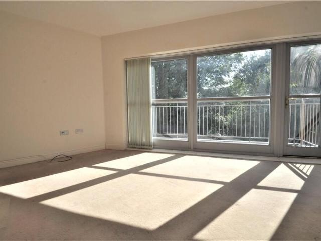 apartment for rent in St Andrews Close, CT1 2LF