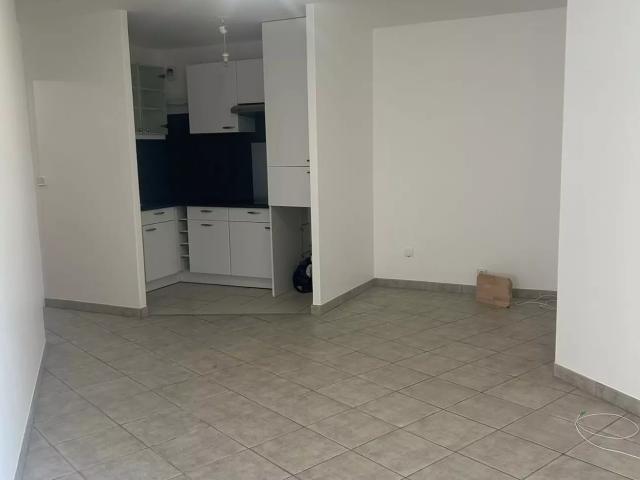apartment for rent in ST GRATIEN 95210