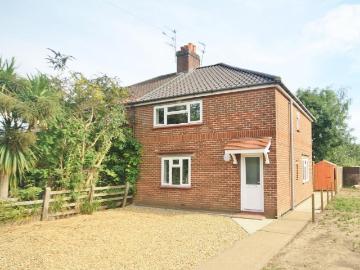 apartment for rent in St Marys Road, NR12 9DU