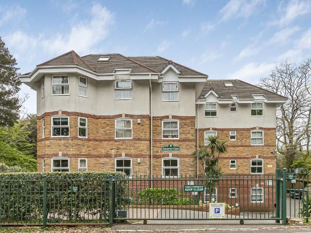 apartment for rent in St Stephens Road, Town Centre