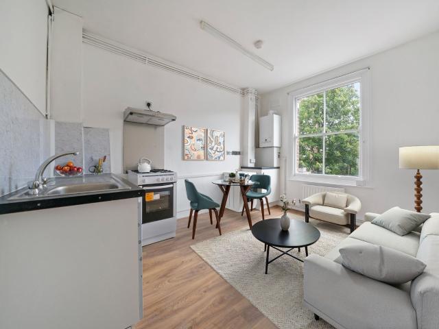 apartment for rent in St. Thomas's Road, London, N4