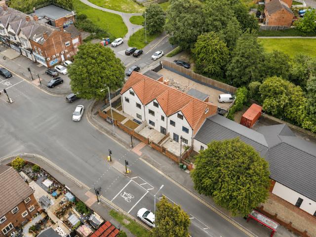 apartment for rent in Stainbeck Road, Leeds