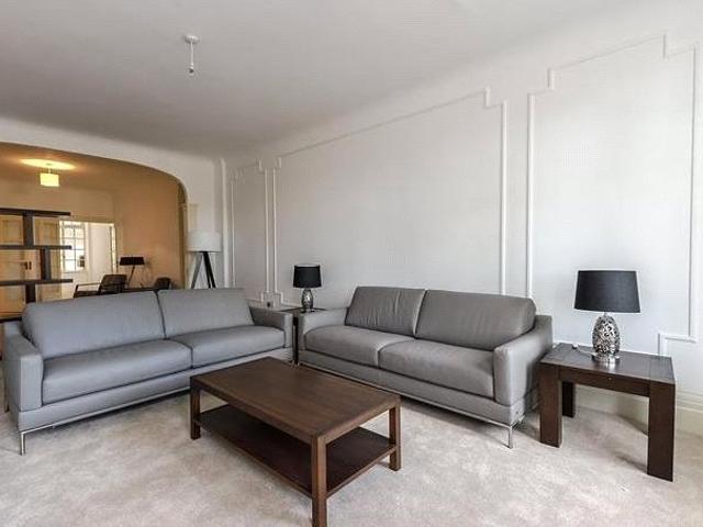Apartment for rent in Strathmore court park road regents park nw8