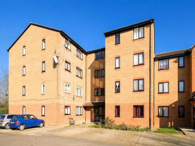 apartment for rent in Streamside Close, N9 9XB
