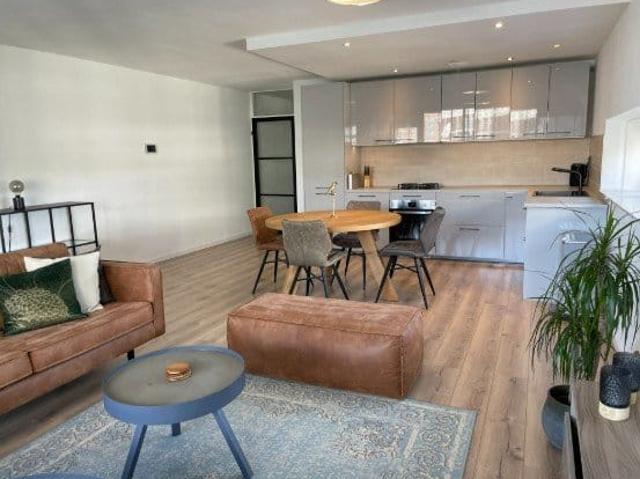 apartment for rent in Strevelsweg 838 3083 LV Rotterdam Vreewijk