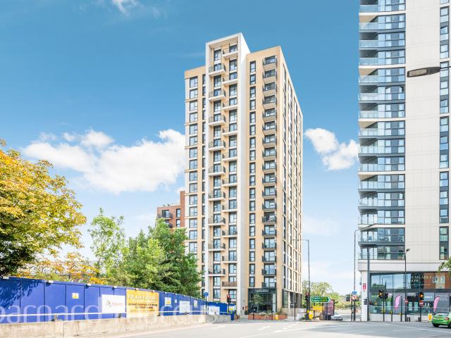 apartment for rent in Sutton Court Road, Sutton, Sutton