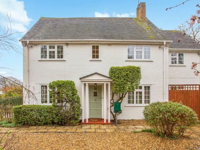 apartment for rent in Sunninghill Berkshire SL5 7BQ Kingswick Drive