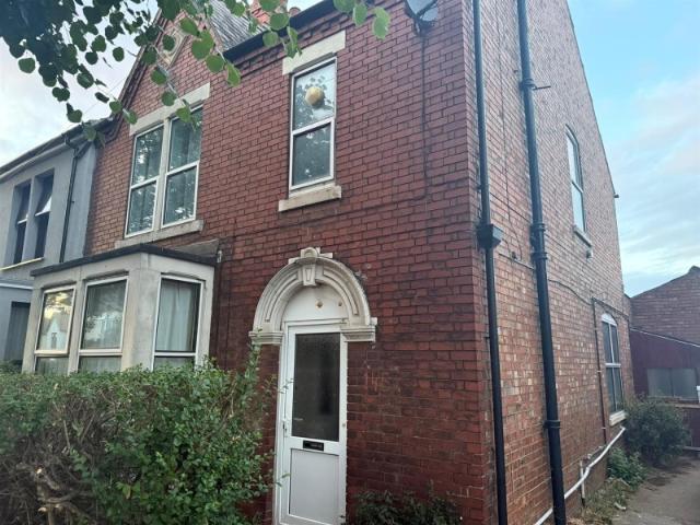 apartment for rent in Peterhouse Close