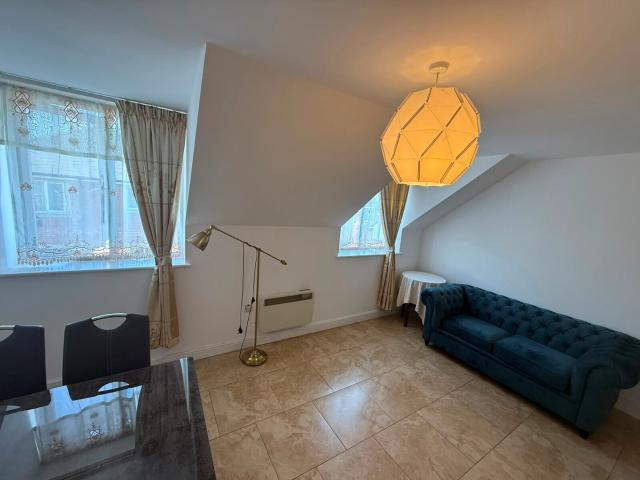 apartment for rent in Penarth Road, Cardiff, Cardiff