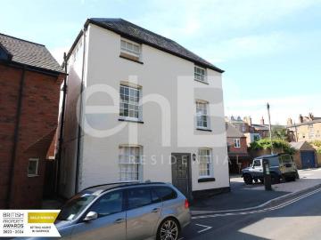 apartment for rent in Priory Road, CV34 4NA