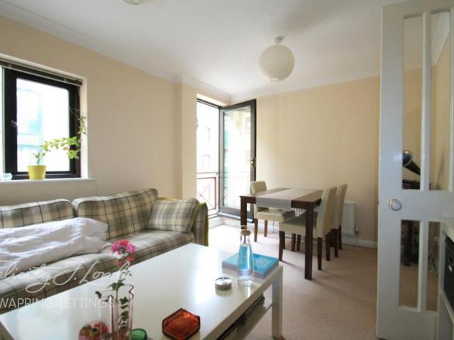 apartment for rent in Prospect Place, E1W