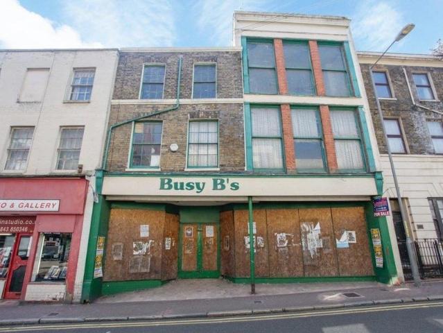 apartment for rent in Property, CT11 9UA