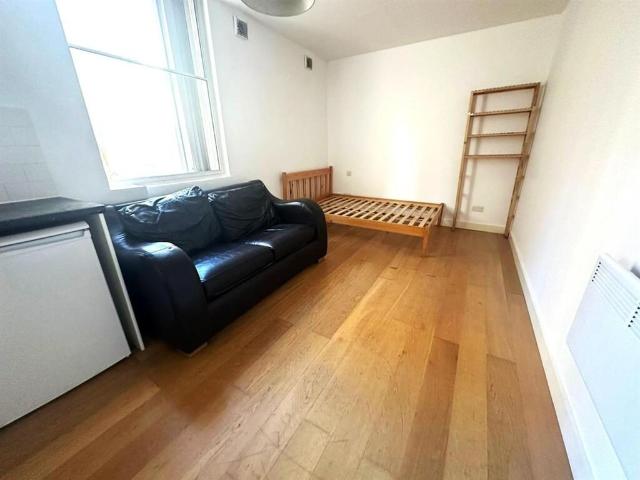 apartment for rent in Property, BS1 1EL