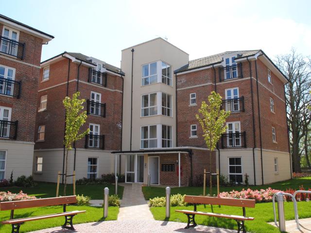 apartment for rent in Property, GU14 6FX