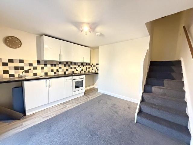 apartment for rent in Property, PL11 2AA