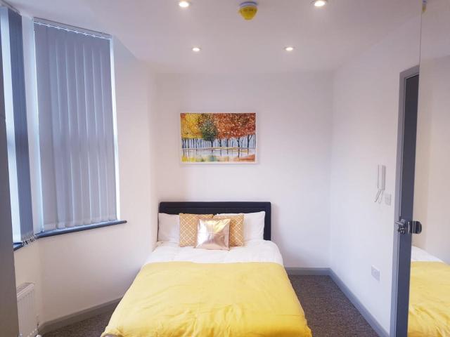 apartment for rent in Property, WD18 0PT