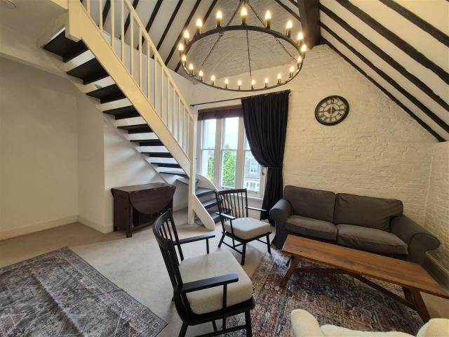 apartment for rent in Rockley Road, London, Brook green, London, Brook green