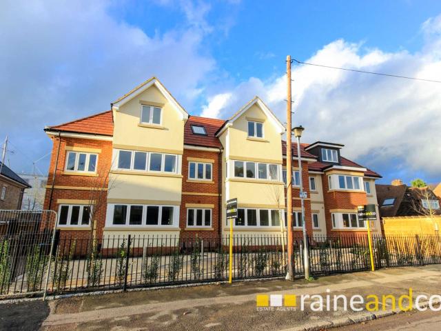 apartment for rent in Highfield House, Roe Green Lane, Hatfield