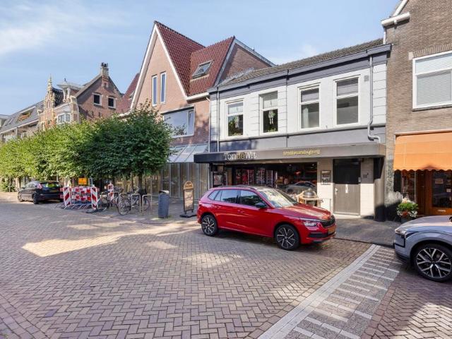 Apartment for rent in Raadhuisstraat 33 A, 2101HC, Heemstede, Netherlands