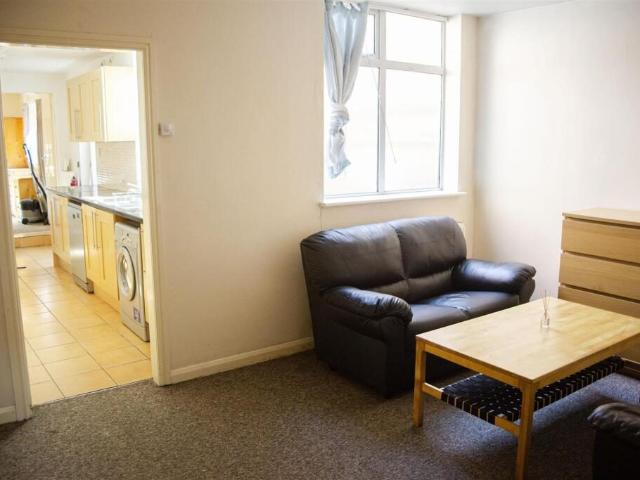 apartment for rent in Raddlebarn Road, B29 6HQ