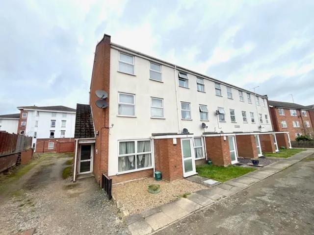 apartment,for rent in, Redberry Court, Charlotte Street, Lea.
