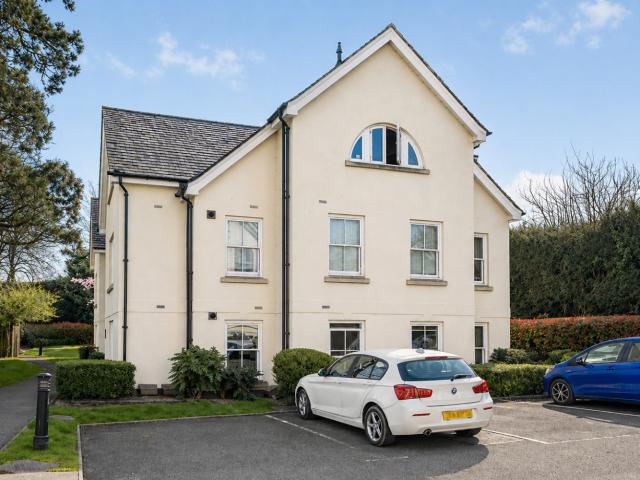 apartment for rent in Reigate Hill, Reigate, Surrey, RH2