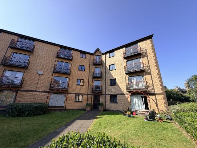 apartment for rent in Riverview Gardens, Glasgow, G5