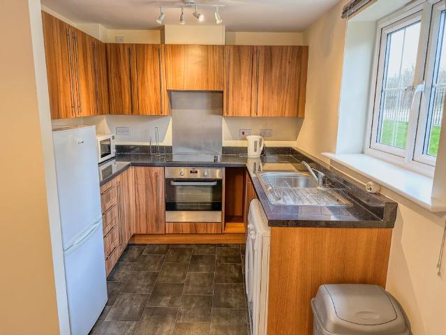apartment for rent in Woodside Court, Middleton, Leeds, LS10 4US