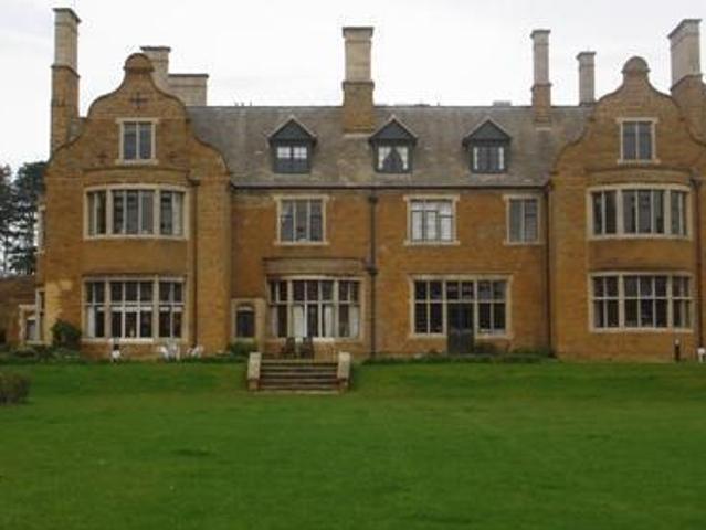 apartment for rent in Woolston Close, Northampton
