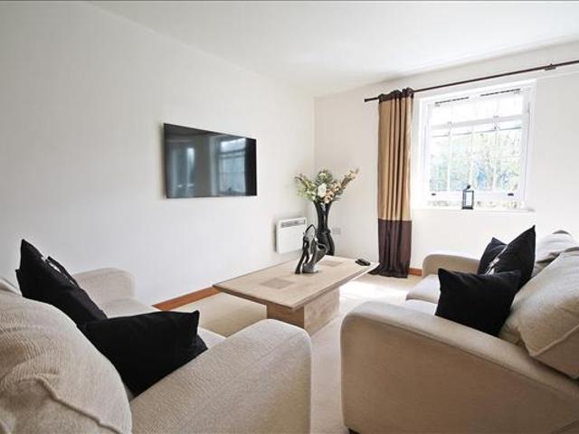 apartment for rent in Waters Edge