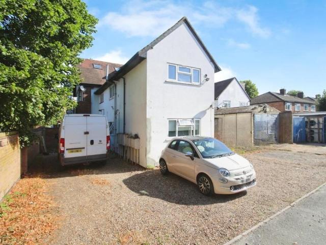 apartment for rent in Wellesley Avenue, SL0 9AY