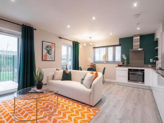 apartment for rent in Wellington Boulevard