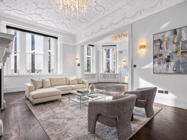 apartment for rent in Wellington Court, Knightsbridge SW1X