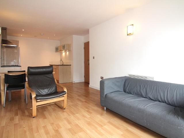apartment for rent in West One Tower, 7 Cavendish Street, Sheffield, S3 7SH