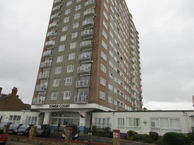apartment for rent in Westcliff Parade, SS0 7QH