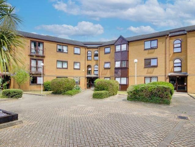 apartment for rent in Westgate Court, EN8 8RZ