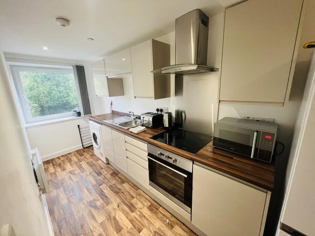 apartment for rent in Wheatley Court, Halifax, Halifax
