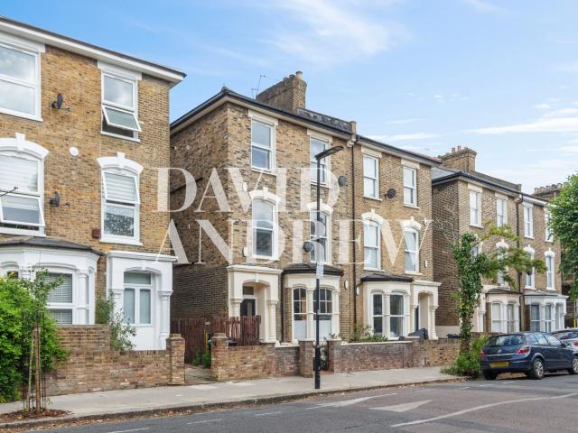 apartment for rent in Wilberforce Road, London, N4
