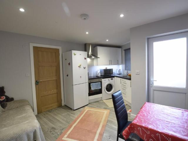apartment for rent in Windham Road, BH1 4RW