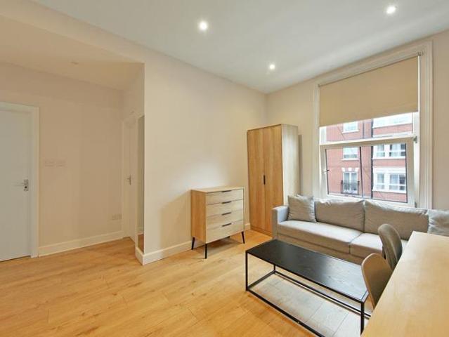 apartment for rent in Wrights Lane, W8