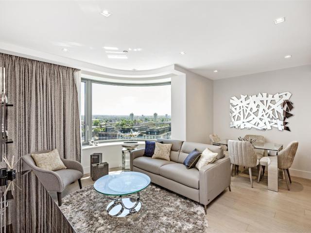 Apartment for rent in Tower One, The Corniche, 24 Albert Embankment, Vauxhall, London, SE1