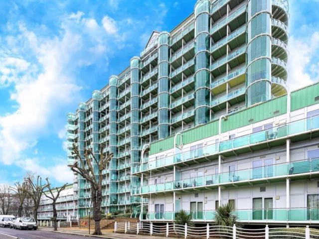 apartment for rent in Tower Point, Sydney Road, EN2