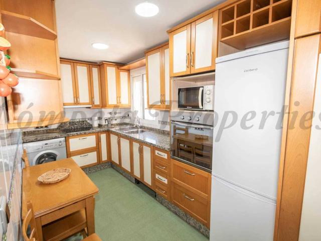 Apartment for rent in Torrox Costa, Torrox, Málaga