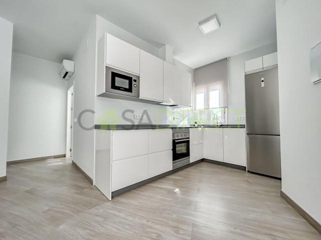 Apartment for rent in Torrox Costa, Torrox, Málaga