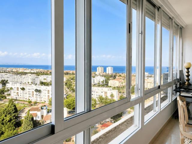 Apartment for rent in Torremolinos, Málaga
