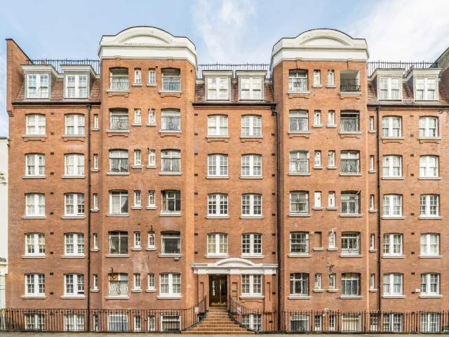 apartment for rent in Tavistock Place, London, WC1H 9SA