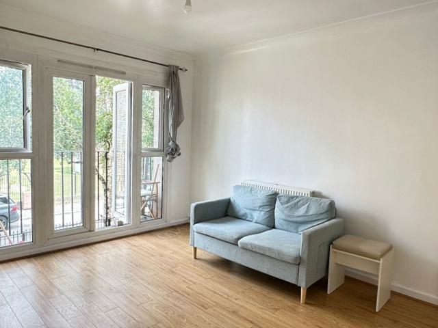 apartment for rent in Thurtle Road, London